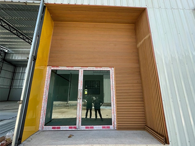 แหล่งช็อปปิ้ง  BTS ตลาดพลู 3.8กม. โกดัง 2 ไร่ 258 ตร.ม.จอมทอง พระราม 2 1 นอน 1 น้ำ รร.สารสาสน์สุขสวัสดิ์ 800 ม. บิ๊กซี บางปะกอก 1.8 กม.