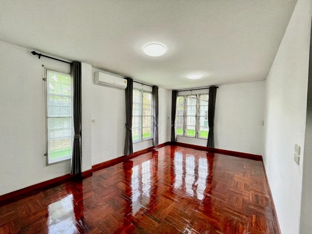 ให้เช่าบ้านเดี่ยว 2 ชั้น ซอยรามอินทรา 42 ขนาด150 ตรว. ใกล้ MRT สายสีชมพู