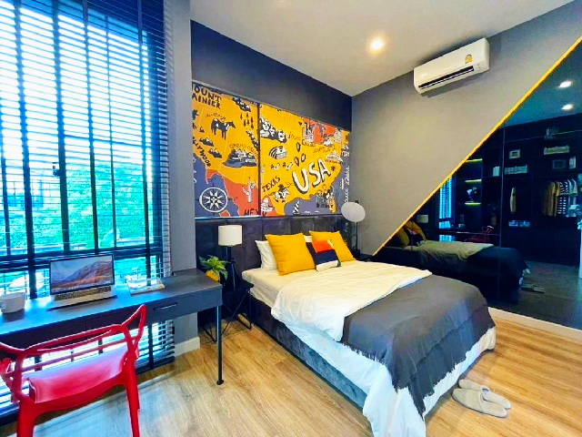 BTS คูคต 2.6 กม.ให้เช่าทาวน์โฮมหรู ใหม่ 2ชั้น 18 ตร.วา.145 ตร.ม.วิวสระว่ายน้ำ. สายไหม54-58 2นอน 2น้ำ ตลาดเคหะออเงิน 1.6 กม.