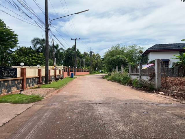 ที่ดิน แปลงสวย ถมแล้ว แปลงมุม ใกล้ทะเล อำเภอแกลง จังหวัดระยอง หาดแหลมแม่พิมพ์ ความสะดวกครบครัน