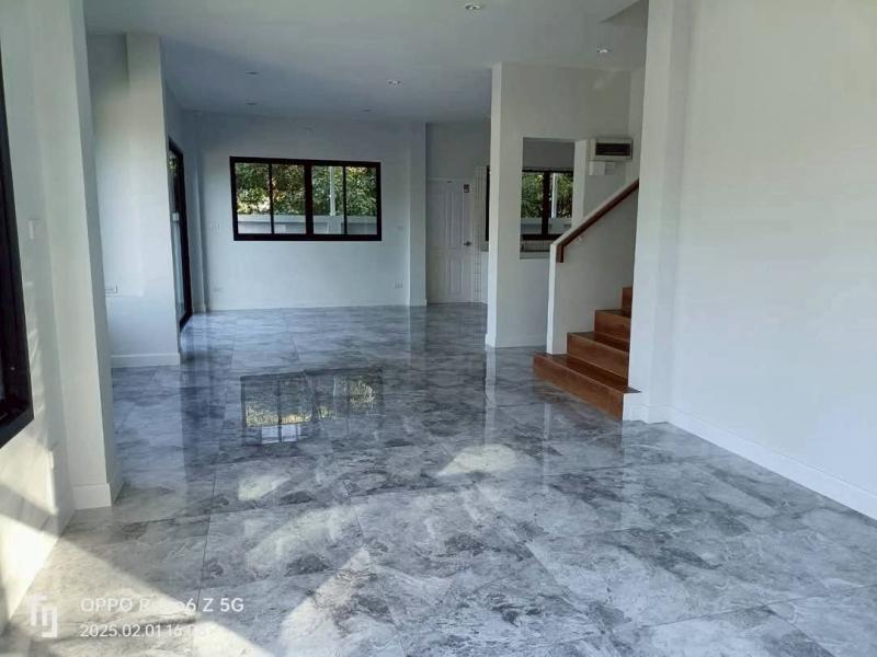 ราคาเริ่มที่ 2.89 ล้าน #หนองผึ้ง #สารภี ขายบ้านใหม่คุณภาพดี พร้อมขายเพียง 2 หลังเท่านั้น ทำเลดี ใกล้เมือง เดินทางสะดวก