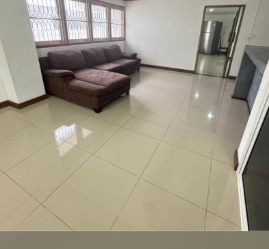 ให้เช่าบ้านเดี่ยว 2 ชั้น 90 ตรว. หมู่บ้านเมืองทอง 2 ซ.พัฒนาการ 53 ใกล้สวนหลวง ร.9