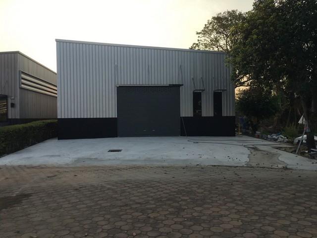 ให้เช่าโกดังพร้อมออฟฟิศ 300 ตรม. ถนนรังสิต-ปทุมธานี บ้านกลาง ทำเลดี เดินทางสะดวก