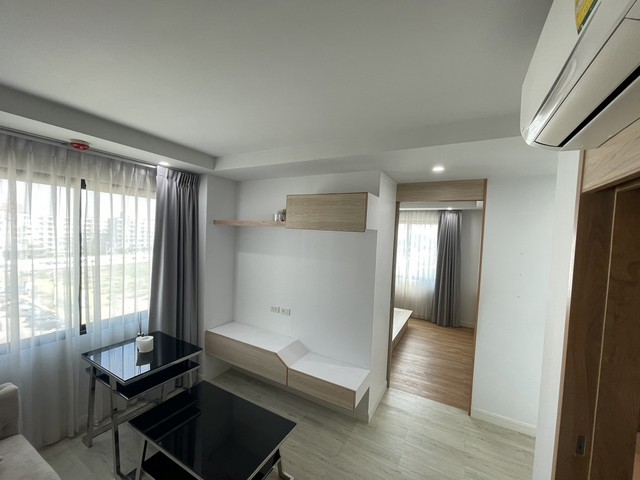 ขายวีคอนโด ศาลายา ห้องมุม มีหน้าต่างห้องนั่งเล่น ชั้น 7 ตึก 12A โครงการพร้อมอยู่