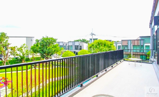 สายไหม54-58 BTS คูคต 2.6 กม.ให้เช่าทาวน์โฮมหรู ใหม่ 2ชั้น 18 ตร.วา.145 ตร.ม.วิวสระว่ายน้ำ.2นอน 2น้ำ ตลาดเคหะออเงิน 1.6 กม. 