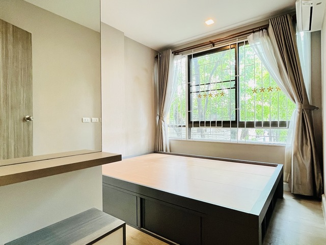 ขายคอนโด เมโทร ลักซ์ รัชดา 28.36 ตรม. ชั้น 2 วิวสวน สไตล์รีสอร์ท ใกล้รถไฟฟ้า MRT ห้วยขวาง