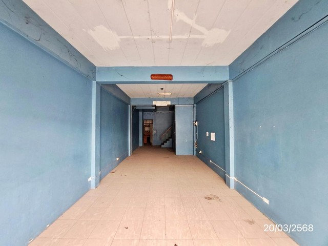 ขายอาคารพาณิชย์ 3 ชั้นหมู่บ้าน สวนทอง แนชเชอรัล พาร์ค 6 ถ.บ้านสวนทอง ต.บึง อ.ศรีราชา จ.ชลบุรี