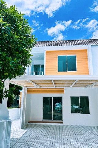 [ขาย] ทาวน์โฮม อารียา เดอะคัลเลอร์ส พรีเมียม | วงแหวน-ราชพฤกษ์ | 27 ตร.ว. | 3 ห้องนอน | โปรพิเศษ 2.69 ล้าน