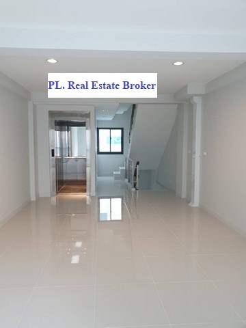 ตึก - 4Bedroom4ห้องน้ำ ใหญ่ 0 Rai 0 ngan 21 ตร.ว. 70000 - ไม่ไกลจาก BTS สายสีเหลืองและสีเขียวอ่อนนุช คุ้มยิ่งกว่าคุ้ม กรุงเทพ