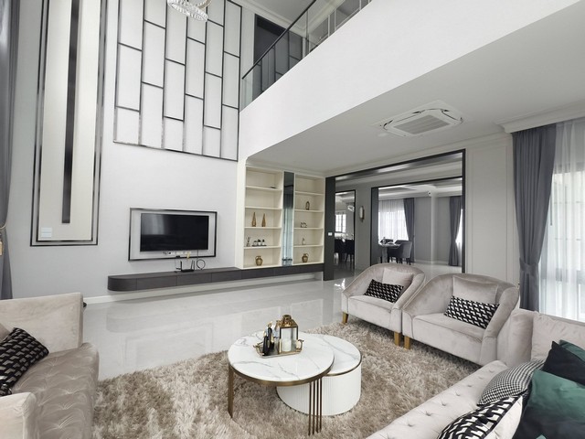 The city bangna 2 คฤหาสน์หรูสไตล์อังกฤษ ใกล้เมกะบางนาเพียง1นาที บ้านใกล้คลับเฮ้าส์ บ้านพร้อมเข้าอยู่