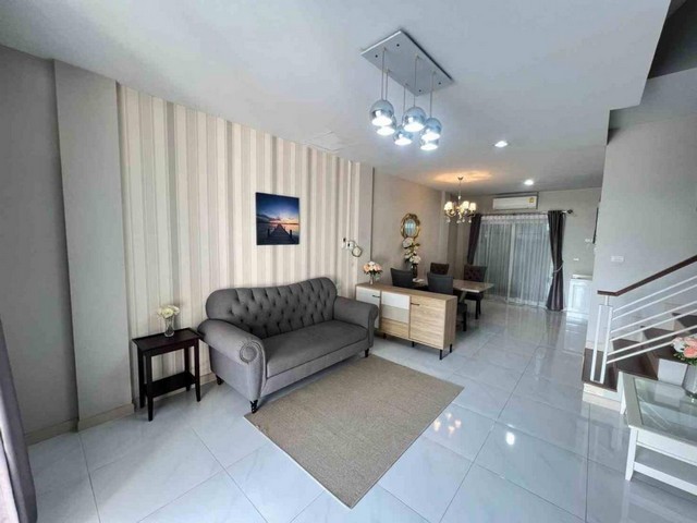 P844 ให้เช่า ทาวน์โฮม หมู่บ้าน Ruenruedee รื่นฤดี 7 รามอินทรา-หทัยราษฎร์ ถนนหทัยราษฎร์ บ้านหันหน้าทิศใต้