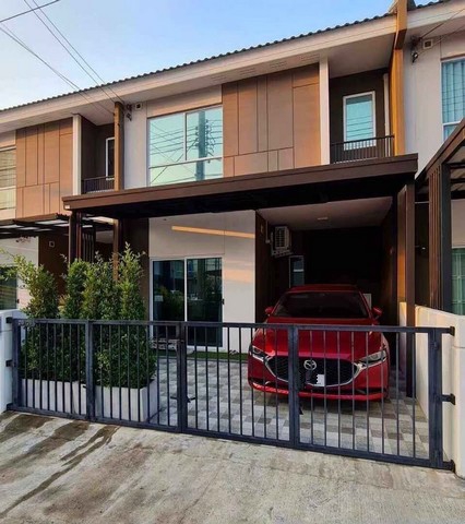 ให้เช่าทาวโฮมใกล้ โรงเรียนนานาชาติ​เอกบูรพา ,​ โรงเรียน​โชคชัย​หทัยราษฎร์  โครงการ    เดอะคอนเนค รามอินทรา-มีนบุรี 2 