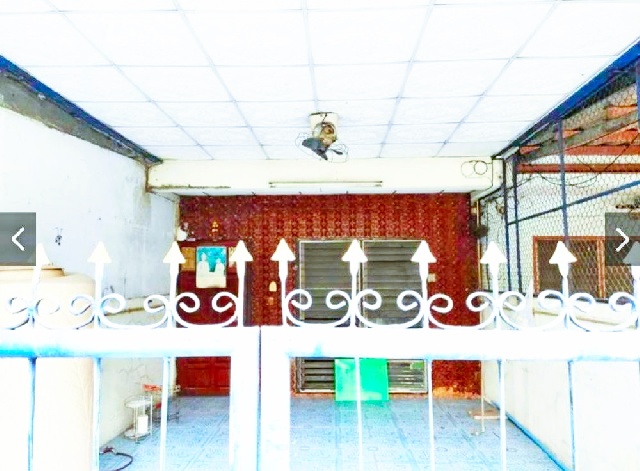 MRT คู้บอน 3.8 กม. ตลาดปัฐวิกรณ์ 600ม. ให้เช่าทาวเฮ้าส์ 2 ชั้น 28 ตร.วา.230 ตร.ม.  2 นอน 2 Max Valu นวมินทร์ 2.1 กม.