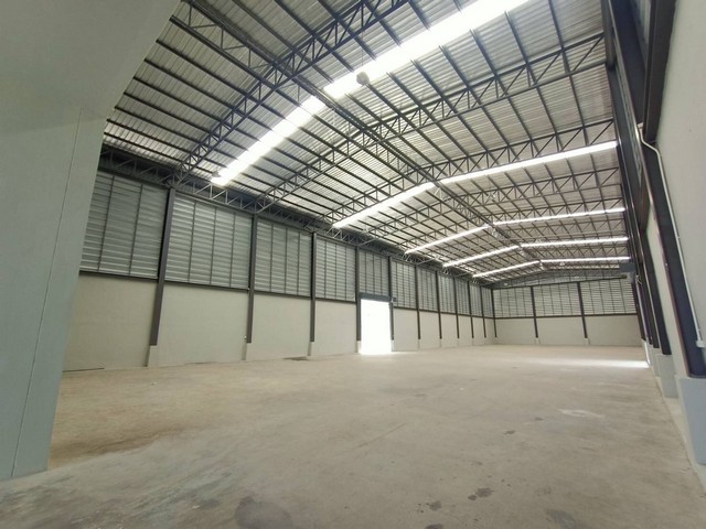 ให้เช่าโกดังสร้างใหม่ 1.5 ไร่ 1,350 ตร.ม. ต.ท่าเสา อ.กระทุ่มแบน  รถเทเลอร์  รถใหญ่ เข้าออกสะดวก