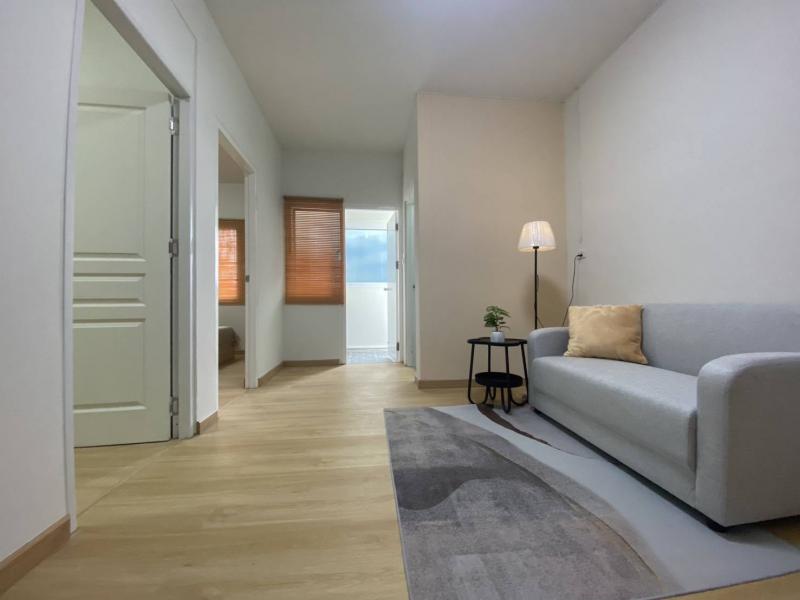 ขายคอนโดเอื้ออาทรเสมาฟ้าคราม ลำลูกกาคลอง2 ใกล้รถไฟฟ้าคูคต มี 2 ห้องนอน 1 ห้องน้ำ ตกแต่งใหม่ มีเฟอร์นิเจอร์