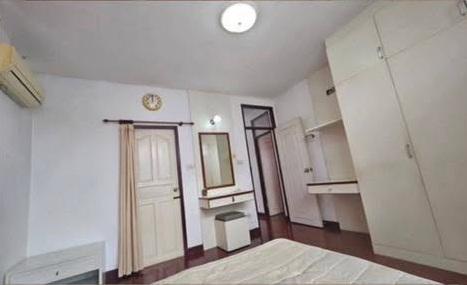 HR 6085 ให้เช่าบ้านเดี่ยว 2 ชั้น  หมู่บ้านอยู่เจริญ 542 ประชาราษฏร์บำเพ็ญ 24 ห้วยขวาง