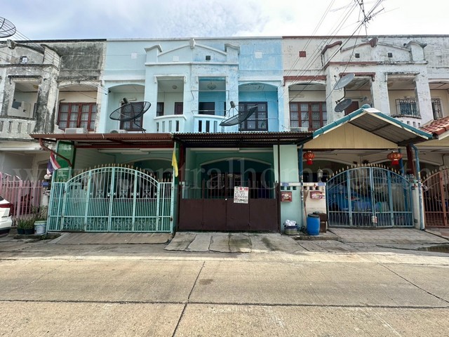 ทาวน์เฮ้าส์ บ้านพิชาดา บ้านกล้วย - ไทรน้อย นนทบุรี ราคาถูก