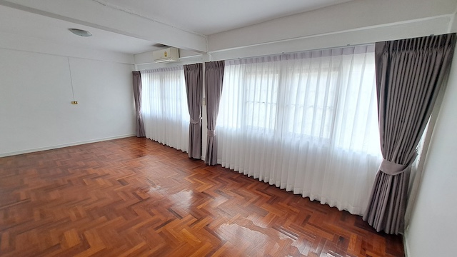 BH3636 ให้เช่าทาวน์โฮม เอกมัย 22 ทำเลดีใจกลางเมือง ใกล้ทองหล่อ เหมาะพักอาศัย/โฮมออฟฟิศ ขนาด 26.2 ตร.ว. พื้นที่ใช้สอย 230 ตร.ม.