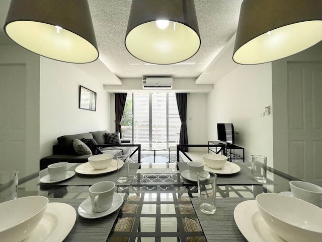 The Waterford Sukhumvit 50 spacious safe quiet BTS On Nut