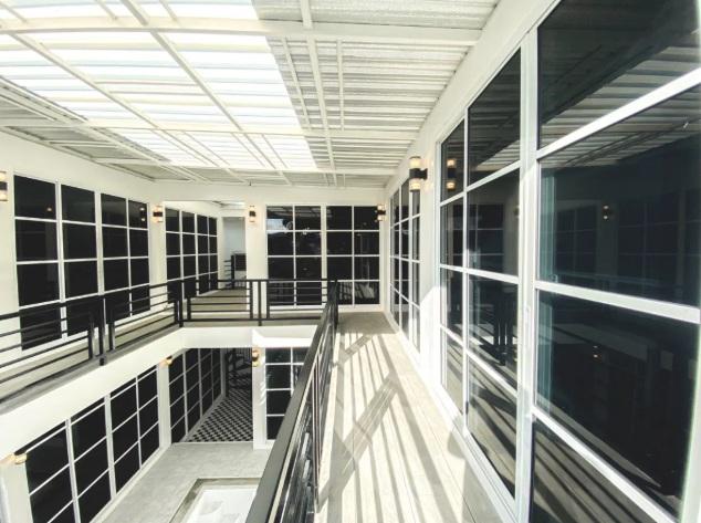 P849 ขาย บ้านเดี่ยว 2 ชั้น ซอยลาดพร้าว 91 สไตล์ Nordic พร้อมสระว่ายน้ำสุดหรู ใกล้รถไฟฟ้าสายสีเหลือง