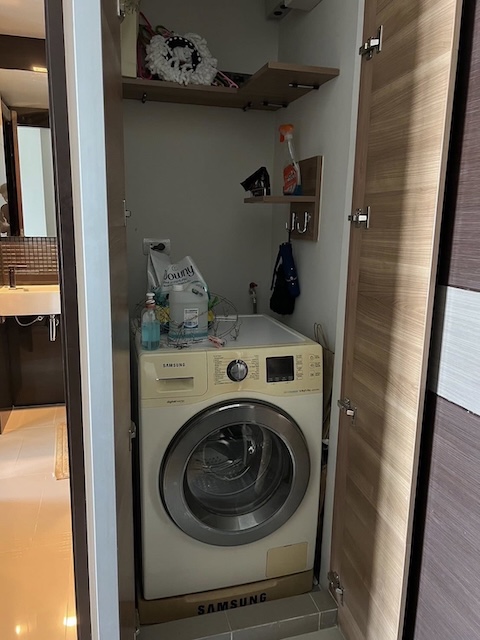 Rhythm Sathorn spacious peaceful comfortable 14th floor BTS Saphan Taksin