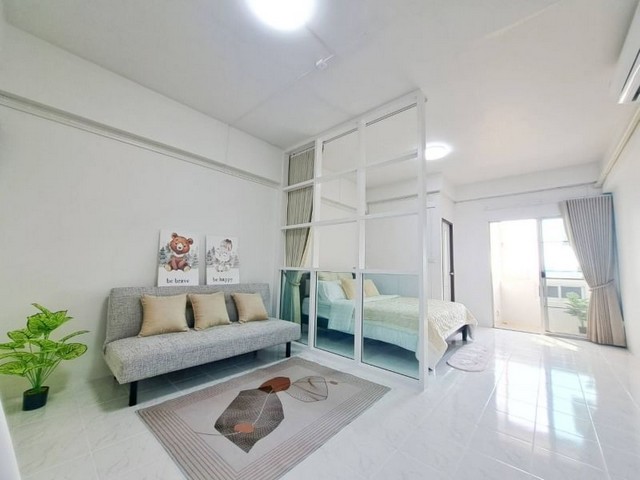 ขายห้องคอนโดวังสิงห์คำแมนชั่น ชั้น8 พื้นที่ 29ม. 1.05ลบ. ฟรีโอน รีโนเวทใหม่ พร้อมเฟอร์ ต.ป่าตัน อ.เมือง เชียงใหม่