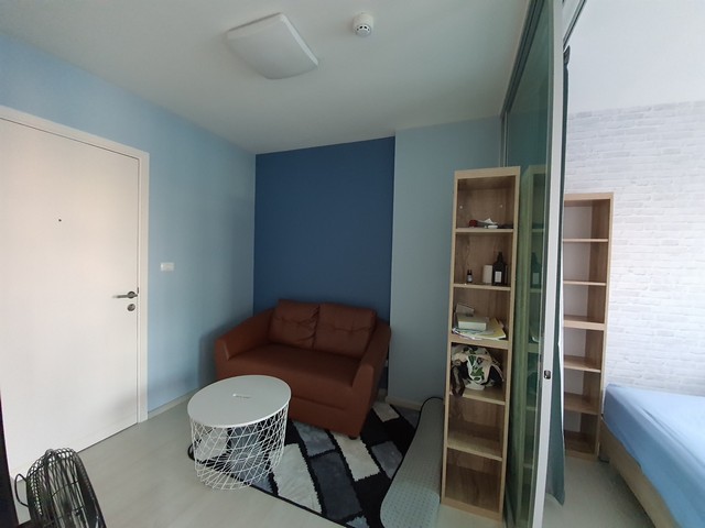 ขายคอนโด ติดรถไฟฟ้า Aspire ลาดพร้าว 113 เฟอร์นิเจอร์ ตกแต่งครบ  ห้องวิวสระว่ายน้ำวิวสถานีรถไฟฟ้า