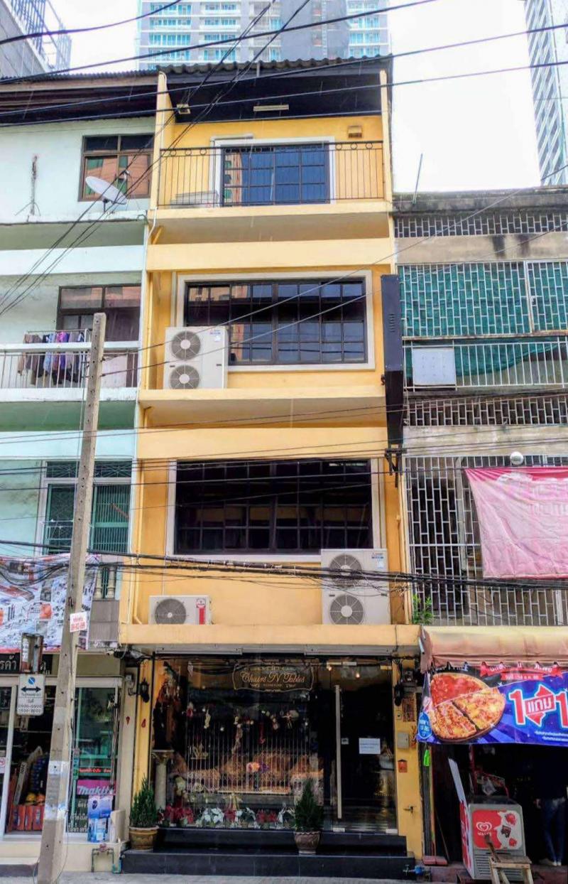 HR2613ให้เช่าอาคาร 4 ชั้น ซอยสุขุมวิท 22 ทำเลเหมาะทำโฮสเทล ร้านนวด คาเฟ่