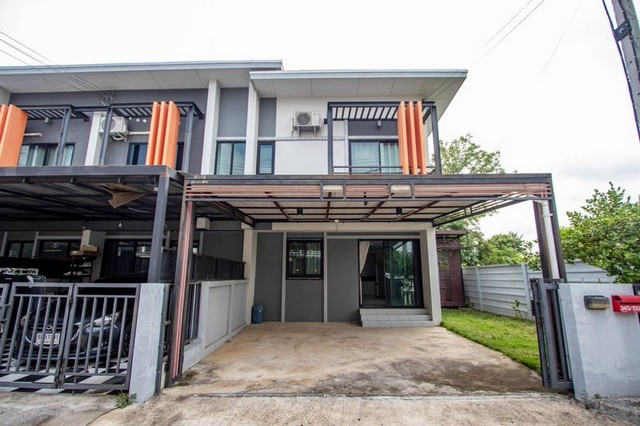 ทาวน์โฮม 2 ชั้น หลังมุม โครงการ เดอะปาล์มการ์เด้น สันผักหวาน หางดง