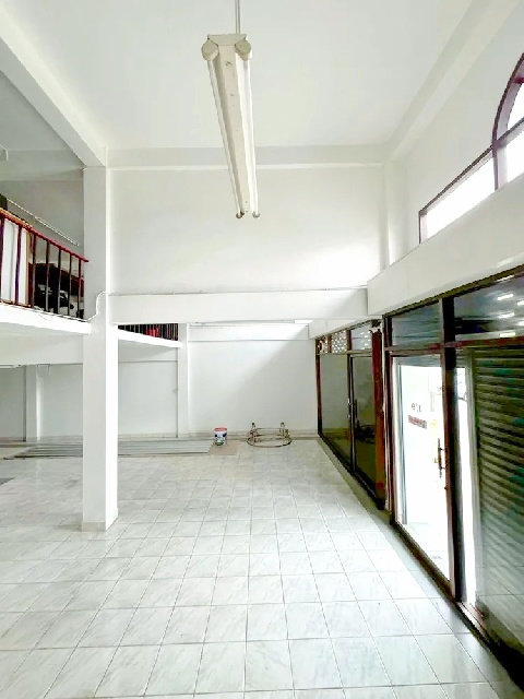 หลังการไฟฟ้าฝ่ายผลิตพระราม7 รพ.ยันฮี 100 ม.MRTบางอ้อ 3กม.ขาย-เช่าอาคาร 4 ชั้น 2 คูหาทะลุกัน 4นอน 4น้ำ 450ตร.ม. แอร์ครบ สภาพใหม่