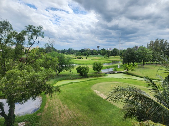 ให้เช่าคอนโด ไอคอนโด ศาลายา ( iCondo Salaya) รูปแบบ 2 ห้องนอน ชั้น 4 ตึก A วิวสนามกอล์ฟ สวยสุดในโครงการ!