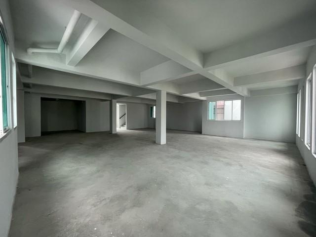 P864 ให้เช่า ขาย อาคารสำนักงาน พร้อมลิฟท์ โครงการพงษ์ศิริชัย คอมเพล็กซ์ ใกล้เซ็นทรัลปิ่นเกล้า ซอยบรมราชชนนี 15 ถนนบรมราชชนนี