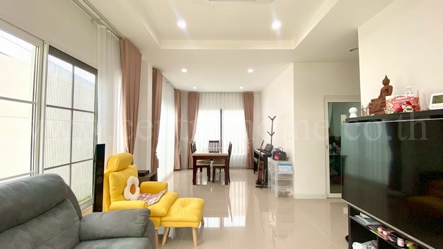 บ้านเดี่ยว ดิ เอวา เพชรเกษม 81 หนองแขม หลังมุม แถมเฟอร์นิเจอร์