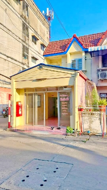 BTS เคหะฯ 1.3กม. ตลาดนัดเคหะบางปู 2.5กม. ท้ายบ้าน ขาย-เช่าทาวน์เฮาส์ 2 ชั้นหัวมุม