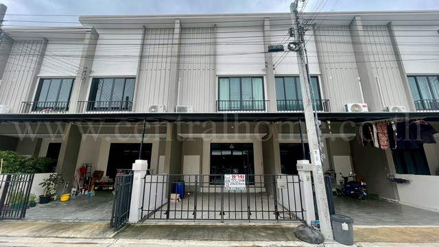 ทาวน์โฮม เฌอ วงแหวน - สาทร Built in ราคาถูก พร้อมอยู่ 