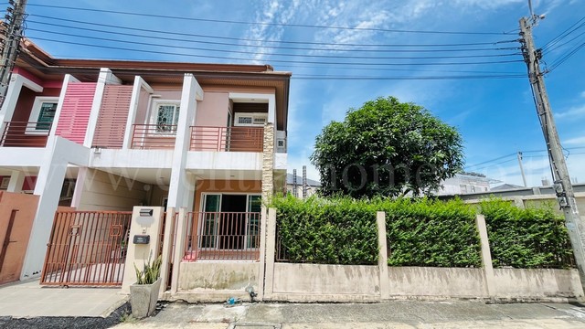 ทาวน์เฮ้าส์ สุขนิเวศน์ 6 ประชาอุทิศ 33 - สุขสวัสดิ์ 64 ราคาถูก