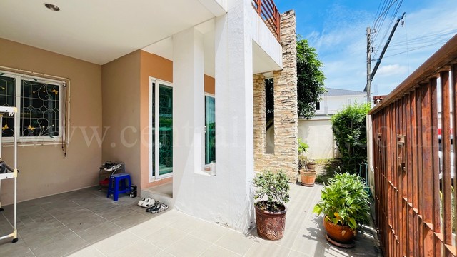 ทาวน์เฮ้าส์ สุขนิเวศน์ 6 ประชาอุทิศ 33 - สุขสวัสดิ์ 64 ราคาถูก