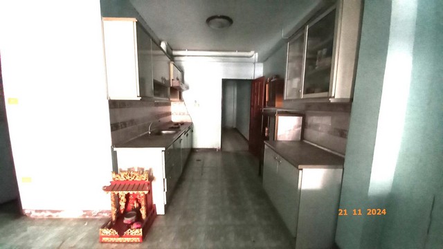 ขายทาวน์เฮ้าส์ ซ.ศรีราชา-หนองค้อ 8/4 ถ.ศรีราชา - หนองค้อ สุรศักดิ์ ศรีราชา ชลบุรี