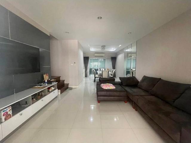 ให้เช่าทาวน์โฮม 3 ชั้น 187 ตรม. ภณาสิริ เรสซิเดนซ์ เกษตร-นวมินทร์ ใกล้เมเจอร์ รัชโยธิน