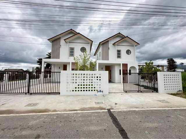 บ้านเดี่ยวสร้างใหม่ 2 หลีงสุดท้าย โซยแม่เหียะ      