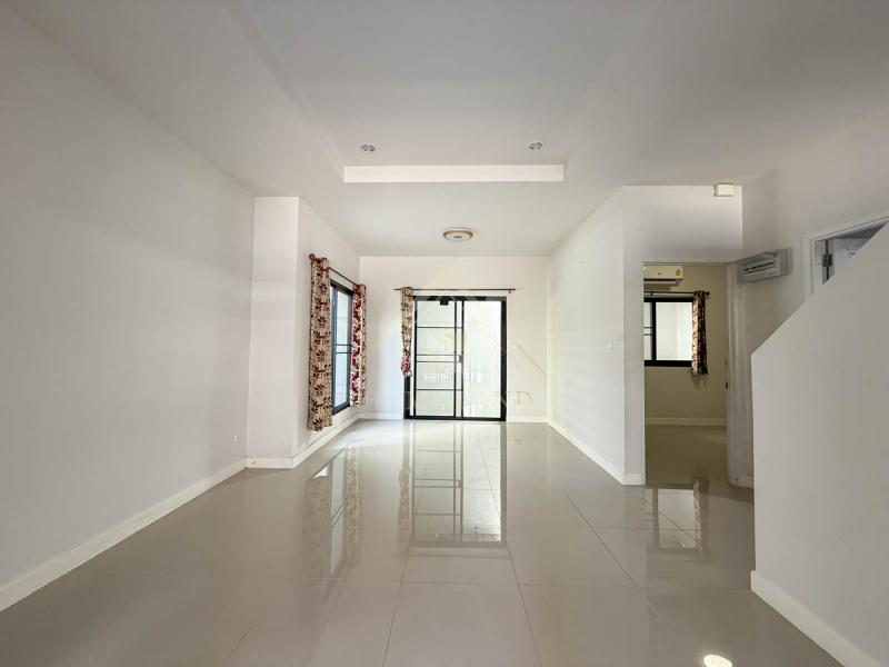 ทาวน์โฮม 2 ชั้น The Modish Ratchapruek เดอะ โมดิช ราชพฤกษ์ - กาญจนาภิเษก หลังมุม