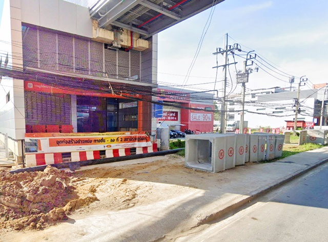 MRTราษฎร์พัฒนา 900ม. ให้เช่า​ อาคาร​พาณิชย์​ ใหญ่มาก 4 ชั้น 28ตรว. รามคำแหงปลาย  รถ 6ล้อ เข้าออกได้ 358ตรม. 4นอน 4น้ำ มิสทีน แอร์ 3 ตัว