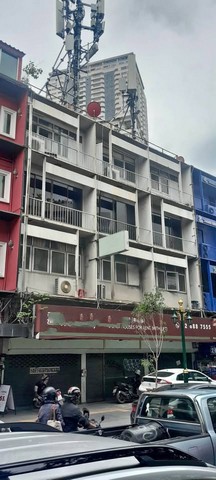 HR2618ให้เช่า อาคารพาณิชย์ 4 ชั้นสามคูหา ริมถนนสุขุมวิท ใกล้Rain Hill เหมาะทำกิจการ Retail  ร้านอาหาร