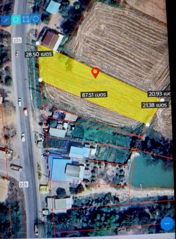 ขายที่ดิน  2 ไร่ 1 งาน 80 ตารางวา  ติดถนนนครสวรรค์ -ชุมแสง  ตรงข้ามแยกต้นโพธิ์  นครสวรรค์