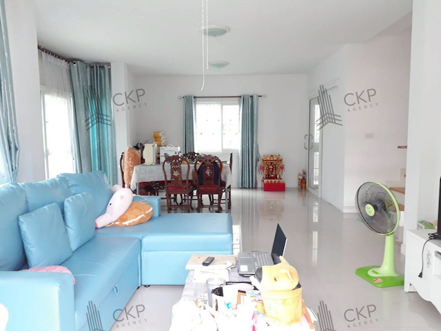 ให้เช่า บ้านเดี่ยว คุณาลัยพราว พร้อมเฟอร์นิเจอร์ ขนาด 52.5 ตร.วา ใกล้แหล่งชุมชนและตลาด (รับจดทะเบียนบริษัท)