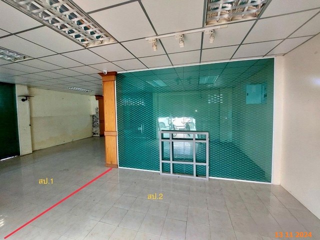 ขายอาคารพาณิชย์ 3 ชั้น 2 คูหาหมู่บ้าน อมตะแลนด์ ถ.สัตตพงษ์-ดอนหัวฬ่อ ต.ดอนหัวฬ่อ อ.เมืองชลบุรี ชลบุรี