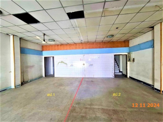 ขายอาคารพาณิชย์ 3 ชั้น 2 คูหา ถ.สายเลี่ยงเมืองชลบุรี (ทล.361) ต.บ้านสวน อ.เมืองชลบุรี จ.ชลบุรี