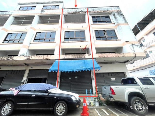 ขายอาคารพาณิชย์ หมู่บ้าน ศรีราขา แลนด์ แอนด์ เฮ้าส์ 2 ถ.รัตนประดิษฐ์ ต.สุรศักดิ์ ศรีราชา ชลบุรี