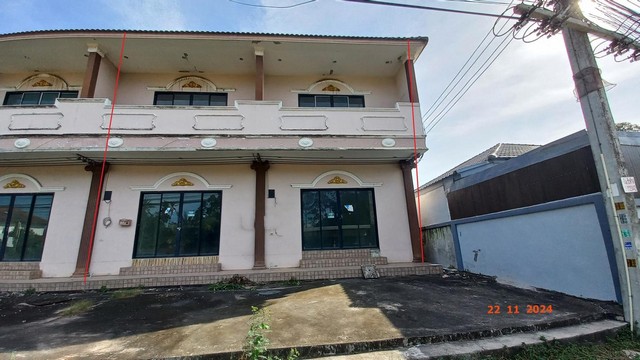 ขายอาคารพาณิชย์ ซ.ศาลเจ้าพ่อแก่ ถ.คู่ขนานสายกรุงเทพ-พัทยา (ทล.7) ต.หนองปลาไหล อ.บางละมุง ชลบุรี