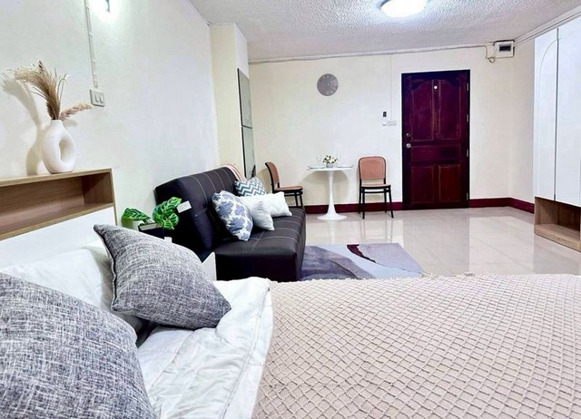 ศรีธนา2 คอนโด ทำเลทอง ห้วยแก้ว ตกแต่งพร้อมอยู่